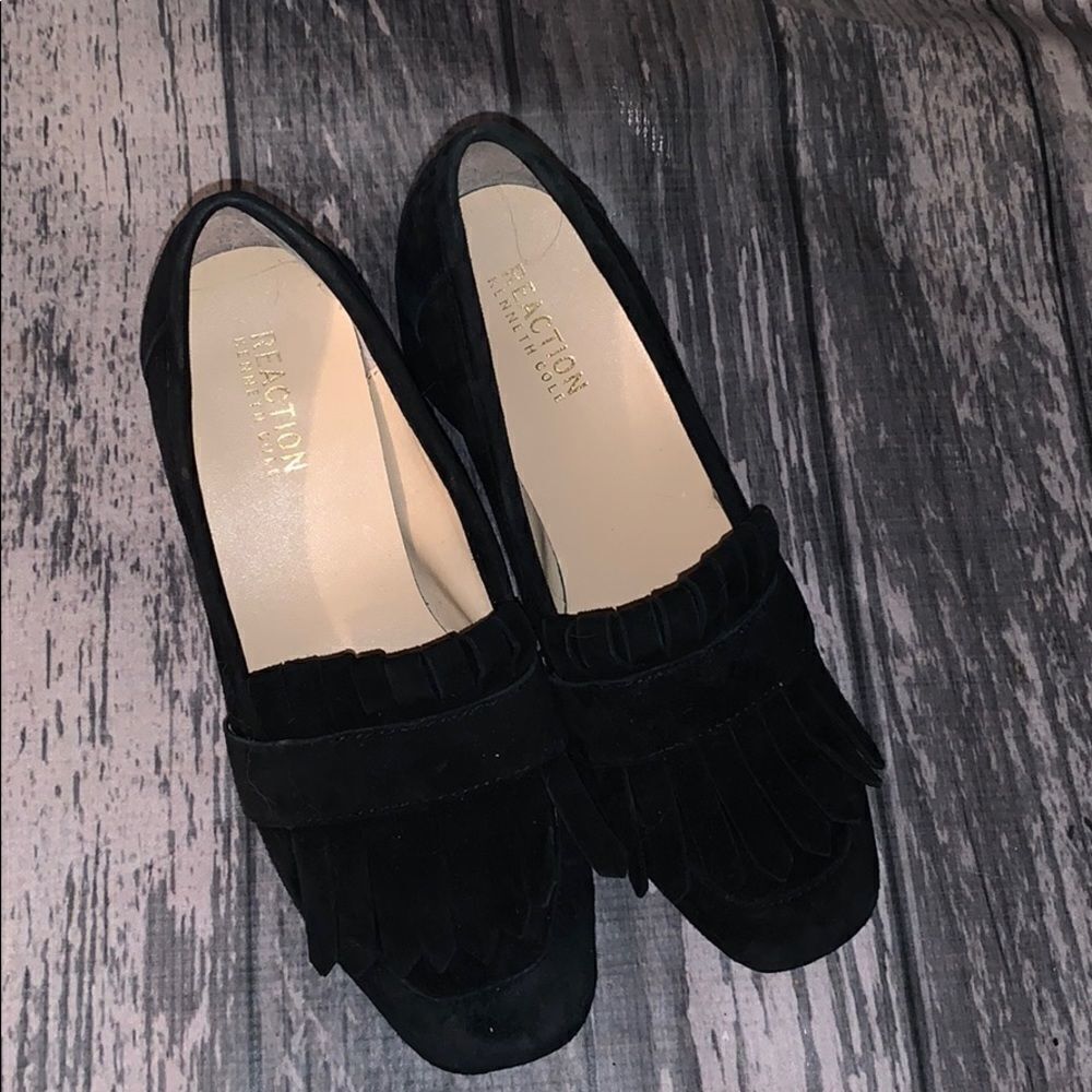Kenneth Cole Reaction Black Suede Shoes Size 7